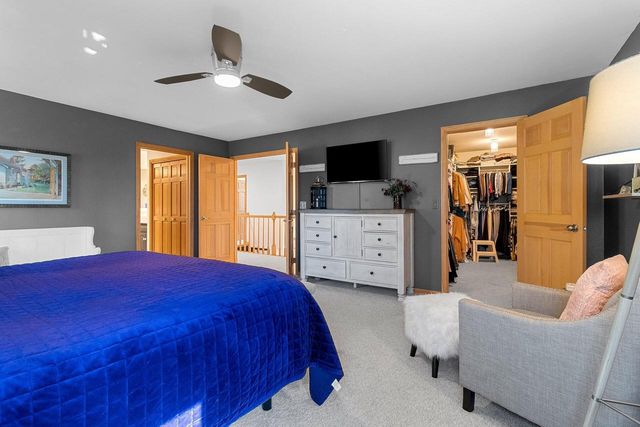 509 Wild Oak DRIVE, Manitowoc, WI 54220