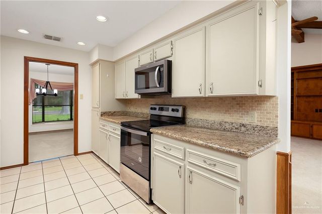 2011 Anacua Circle, Edinburg, TX 78539