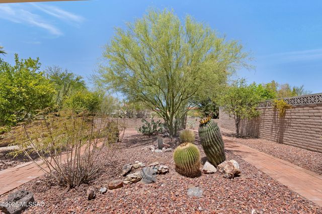 5617 N Camino Del Sol, Tucson, AZ 85718