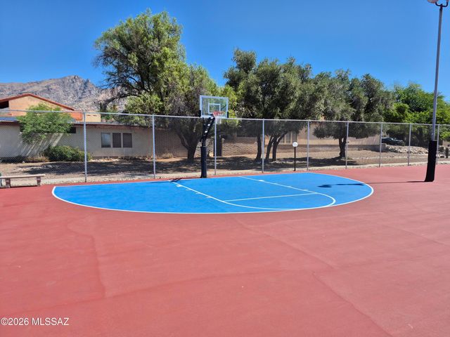 5617 N Camino Del Sol, Tucson, AZ 85718