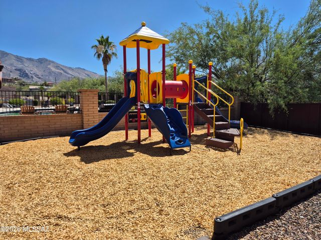 5617 N Camino Del Sol, Tucson, AZ 85718