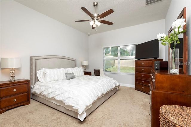 17004 GATHERING PLACE CIRCLE, Clermont, FL 34711