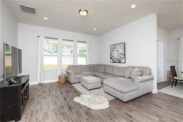 17004 GATHERING PLACE CIRCLE, Clermont, FL 34711