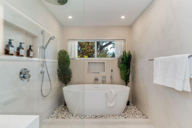 616 NE 16th Terrace, Fort Lauderdale, FL 33304