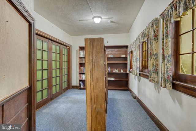 811 E MARKET ST, York, PA 17403