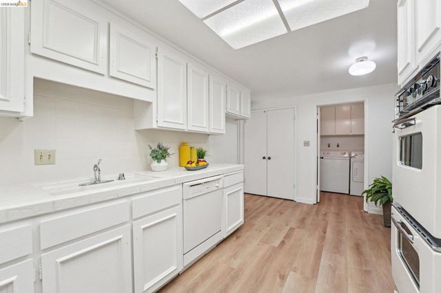 153 Rubicon Cir, Danville, CA 94526