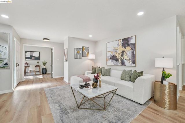 153 Rubicon Cir, Danville, CA 94526