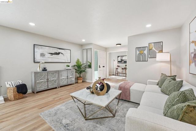 153 Rubicon Cir, Danville, CA 94526