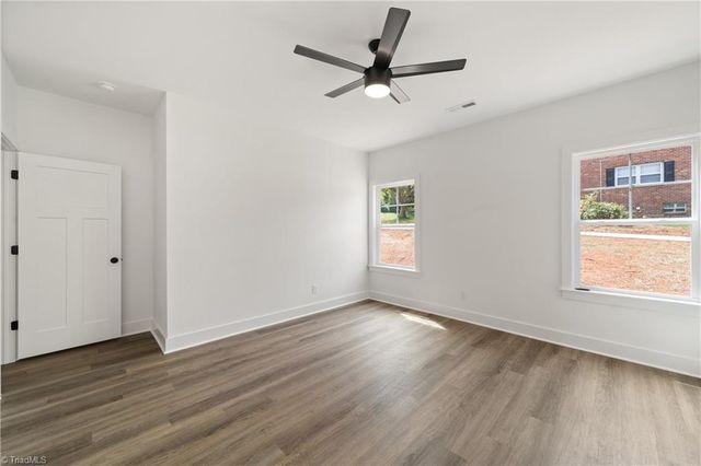 1643 Ralee Drive, Winston-salem, NC 27127