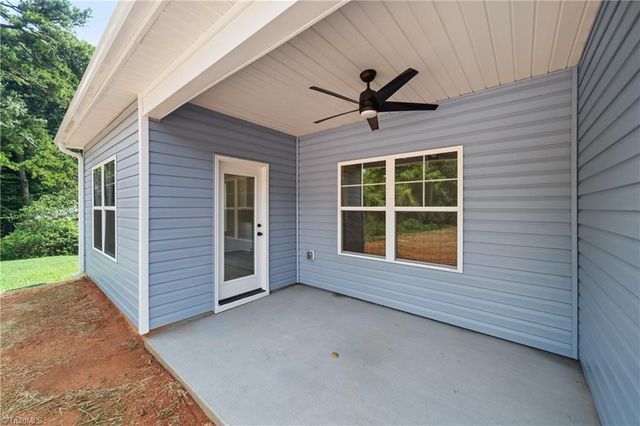 1643 Ralee Drive, Winston-salem, NC 27127