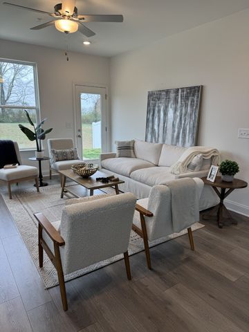 1166 June Wilde Ridge, Spring Hill, TN 37174