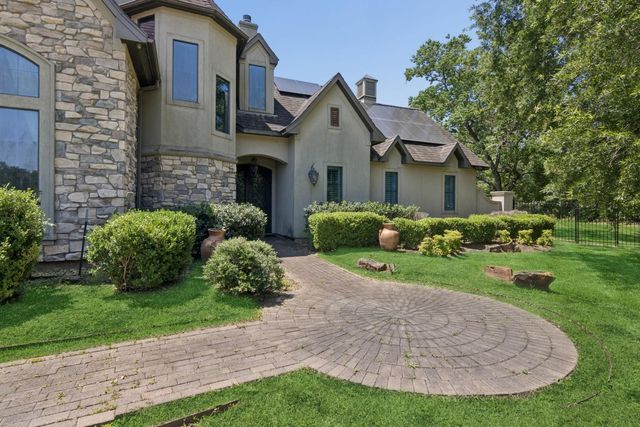 3818 Waterbend Cove, Spring, TX 77386
