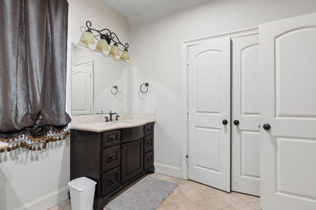 3818 Waterbend Cove, Spring, TX 77386