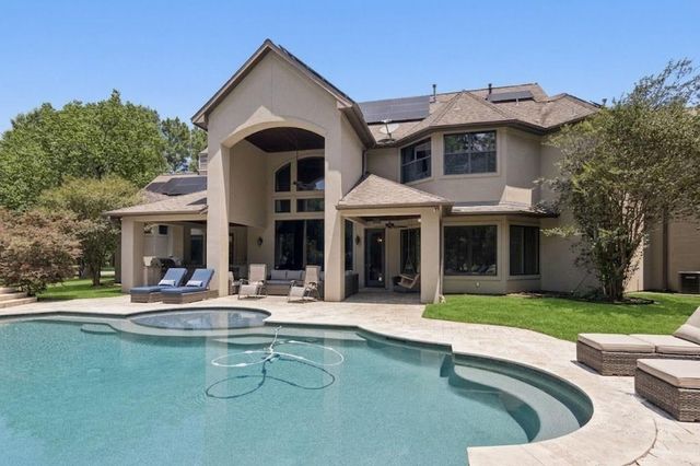 3818 Waterbend Cove, Spring, TX 77386