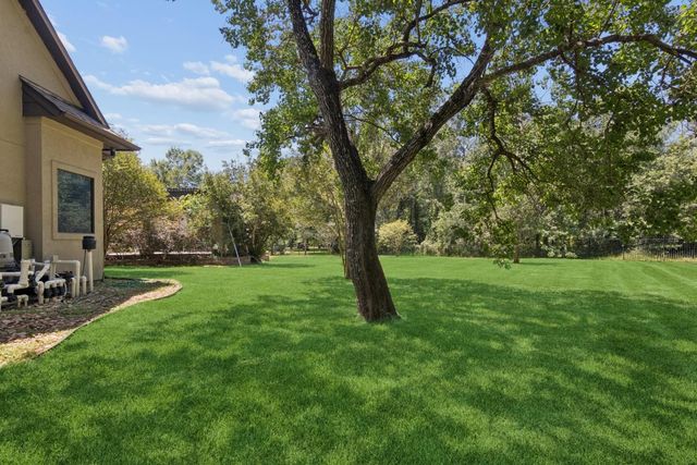 3818 Waterbend Cove, Spring, TX 77386