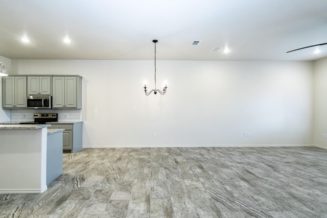 11907 Evanston Avenue, Lubbock, TX 79424