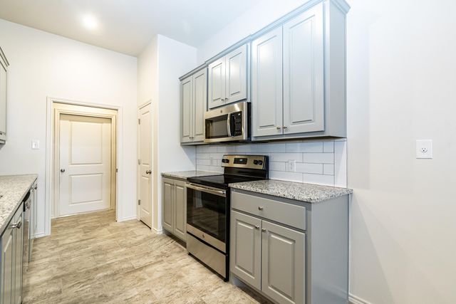 11907 Evanston Avenue, Lubbock, TX 79424