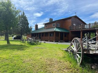 27847 Pine Creek Rd, John Day, OR 97845