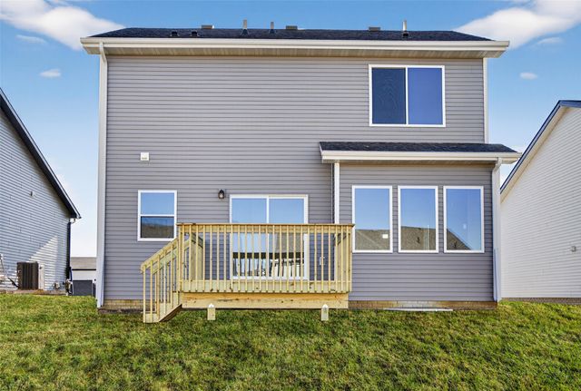 1053 NW Yorktown Drive, Waukee, IA 50263