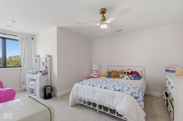 5590 Harness Drive, Greenwood, IN 46143