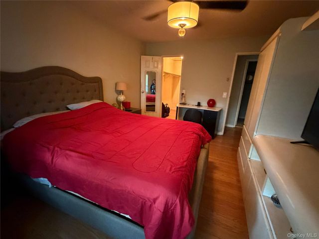 42 Richmond Boulevard 1B, Ronkonkoma, NY 11779