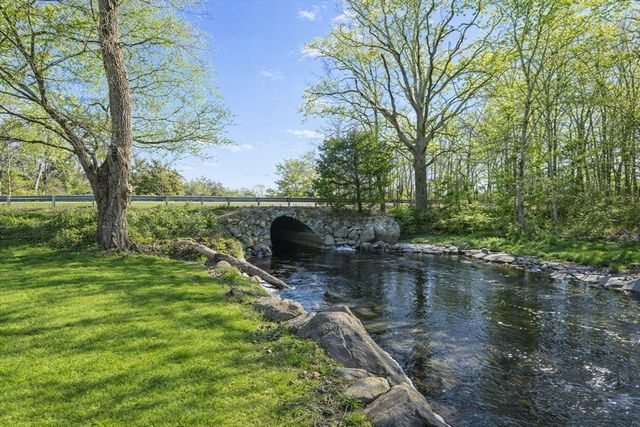 134 Mason St, Rehoboth, MA 02769