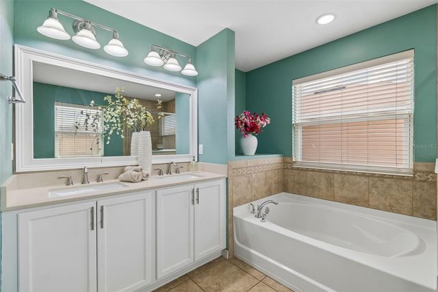 10517 MASSIMO DRIVE, Wimauma, FL 33598