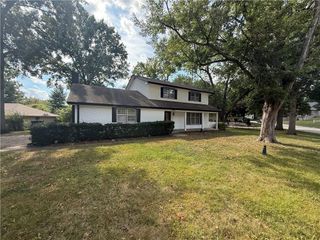 4806 Stonecrest Terrace, St Joseph, MO 64506