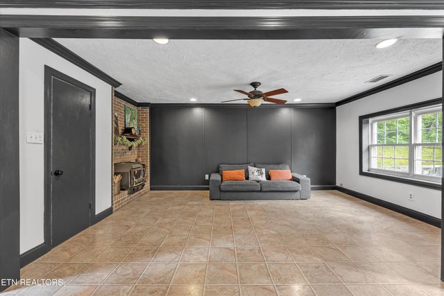 5415 Lynnette Rd, Knoxville, TN 37918