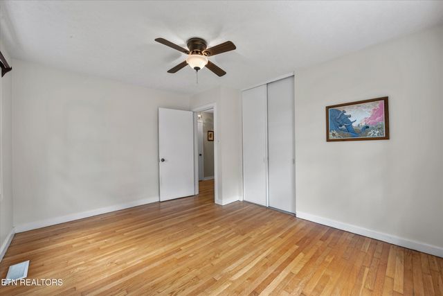 5415 Lynnette Rd, Knoxville, TN 37918