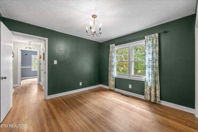 5415 Lynnette Rd, Knoxville, TN 37918