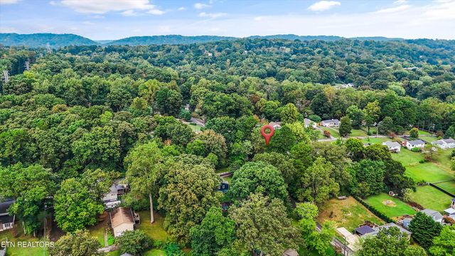 5415 Lynnette Rd, Knoxville, TN 37918