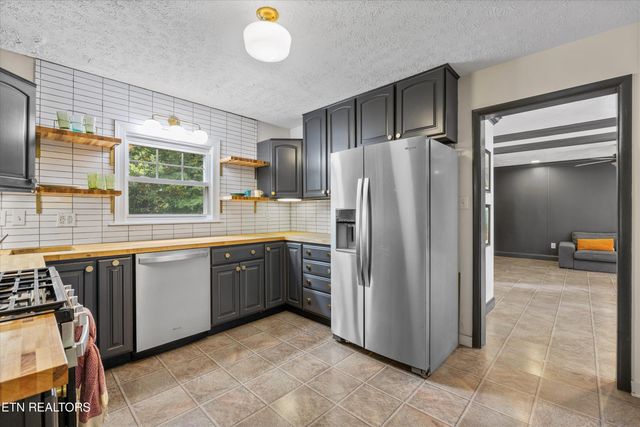 5415 Lynnette Rd, Knoxville, TN 37918