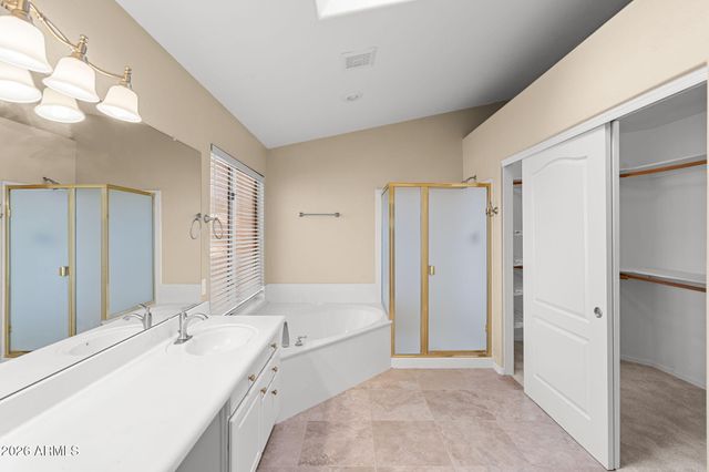 908 E MOUNTAIN SAGE Drive, Phoenix, AZ 85048
