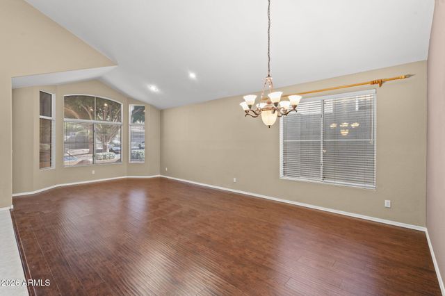 908 E MOUNTAIN SAGE Drive, Phoenix, AZ 85048
