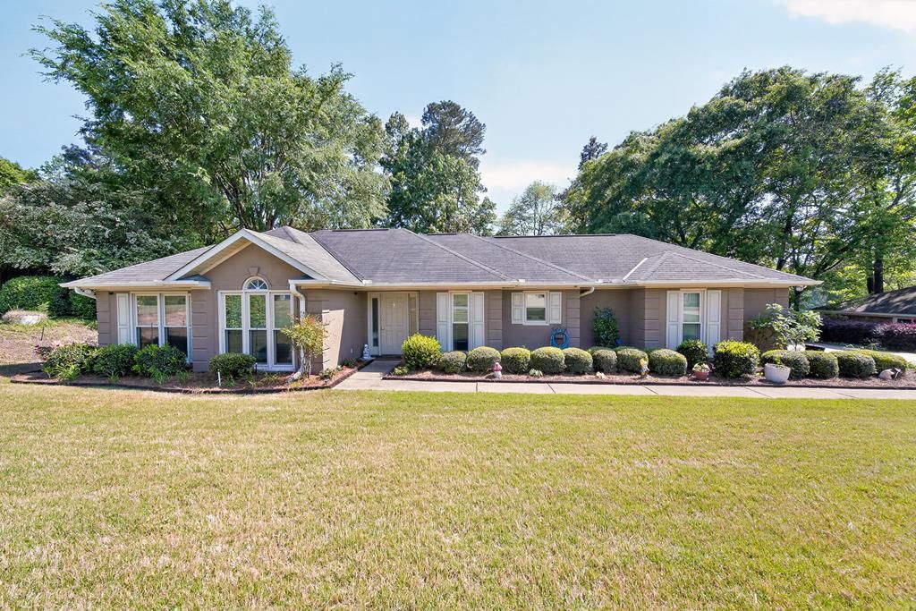 6648 Springlake Drive, Columbus, GA 31909