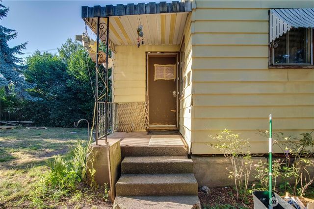 4840 J Street S, Tacoma, WA 98408