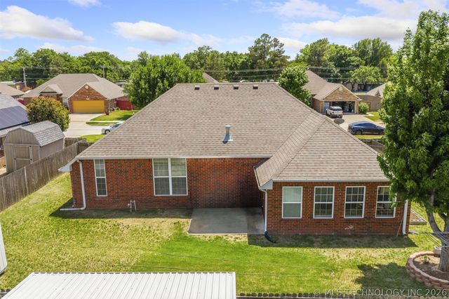 2009 5th Avenue NW, Ardmore, OK 73401