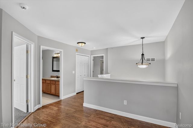 502 CHERRY ORCHARD Road, Canton Charter Township, MI 48188