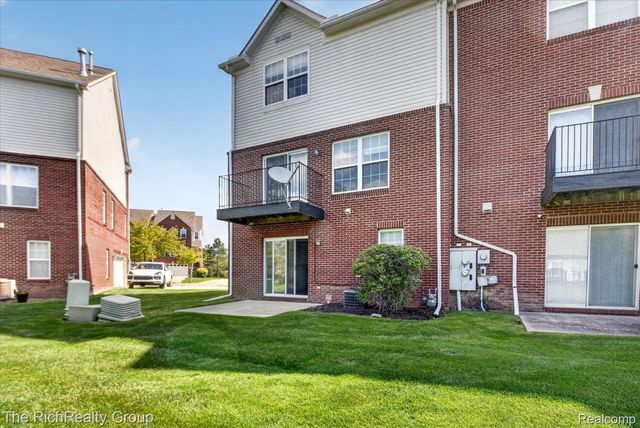502 CHERRY ORCHARD Road, Canton Charter Township, MI 48188