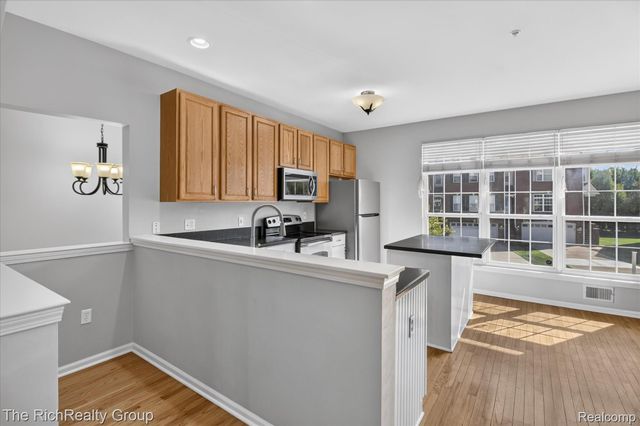 502 CHERRY ORCHARD Road, Canton Charter Township, MI 48188