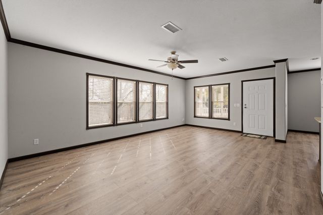 9419 Hilltop Street, Rio Vista, TX 76093