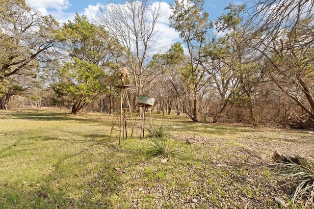 9419 Hilltop Street, Rio Vista, TX 76093