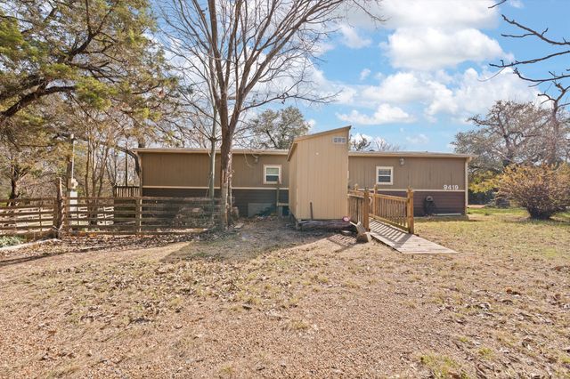 9419 Hilltop Street, Rio Vista, TX 76093