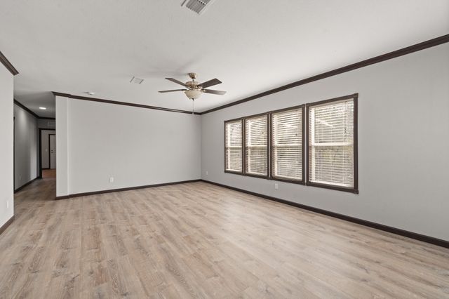 9419 Hilltop Street, Rio Vista, TX 76093