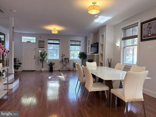 457 S 6TH ST, Camden, NJ 08103