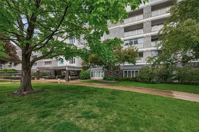 6450 York Avenue S 414, Edina, MN 55435