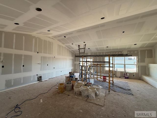 5439 Rip Tideroad, Idaho Falls, ID 83401