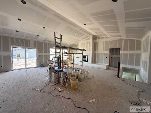 5439 Rip Tideroad, Idaho Falls, ID 83401