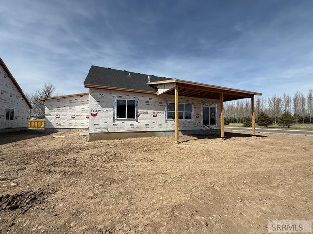 5439 Rip Tideroad, Idaho Falls, ID 83401